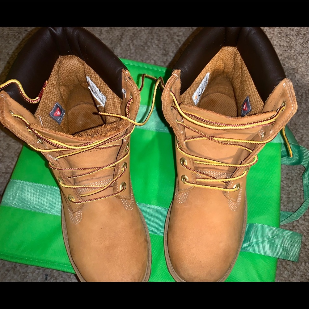 ‼️Men’s Sz 7 | Women’s Sz 9 Tan Timberland Boots‼️